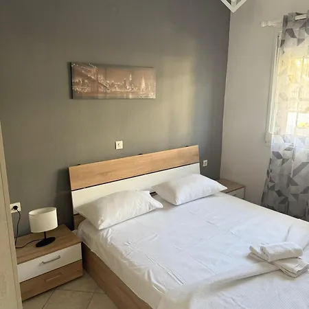 Modern * Kallithea (Chalkidiki)